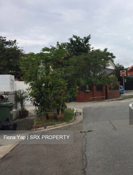 Sembawang Hills Estate (D20), Terrace #244058081